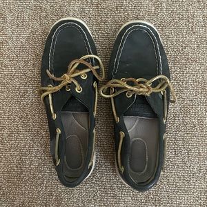 used black and gold sperrys